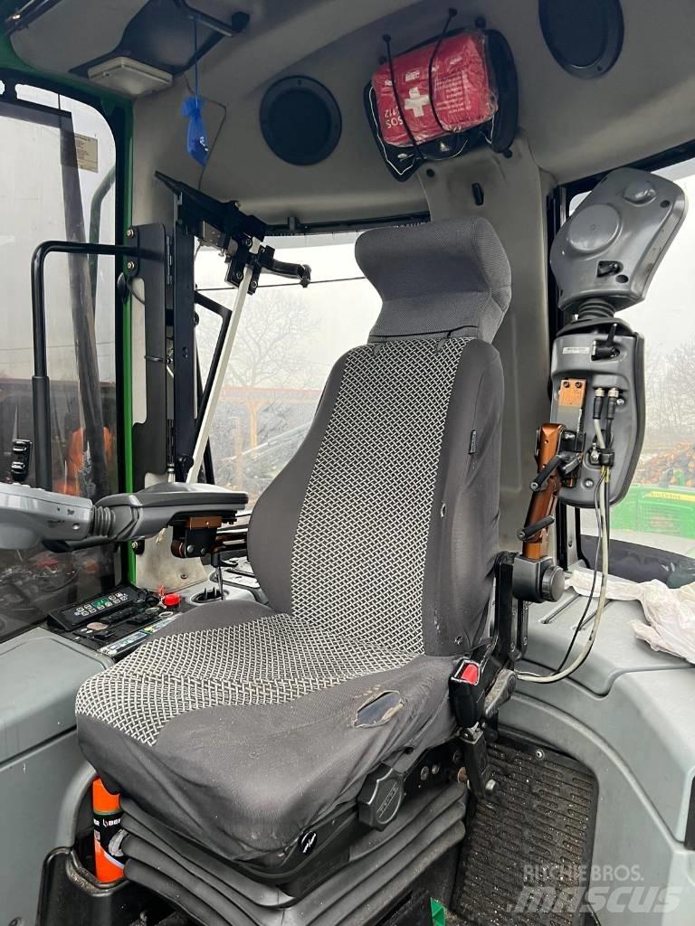 John Deere 1170 E 원목 하베스터