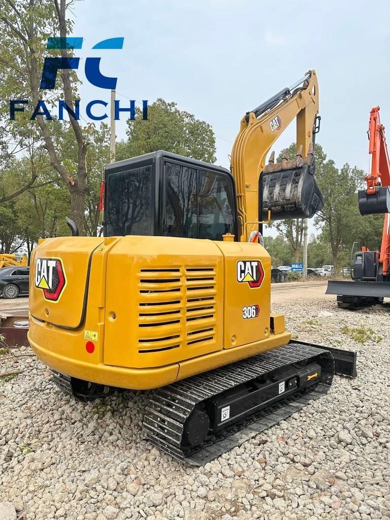 CAT 306 소형 굴삭기 7톤 미만