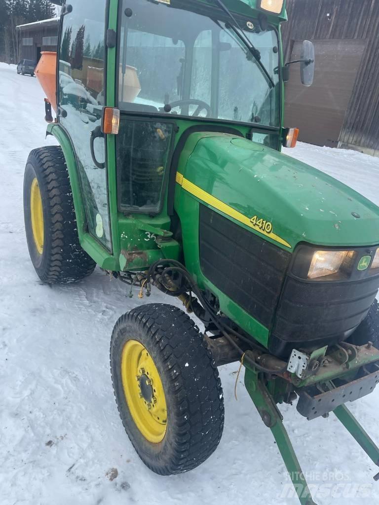 John Deere 4410 소형 트랙터