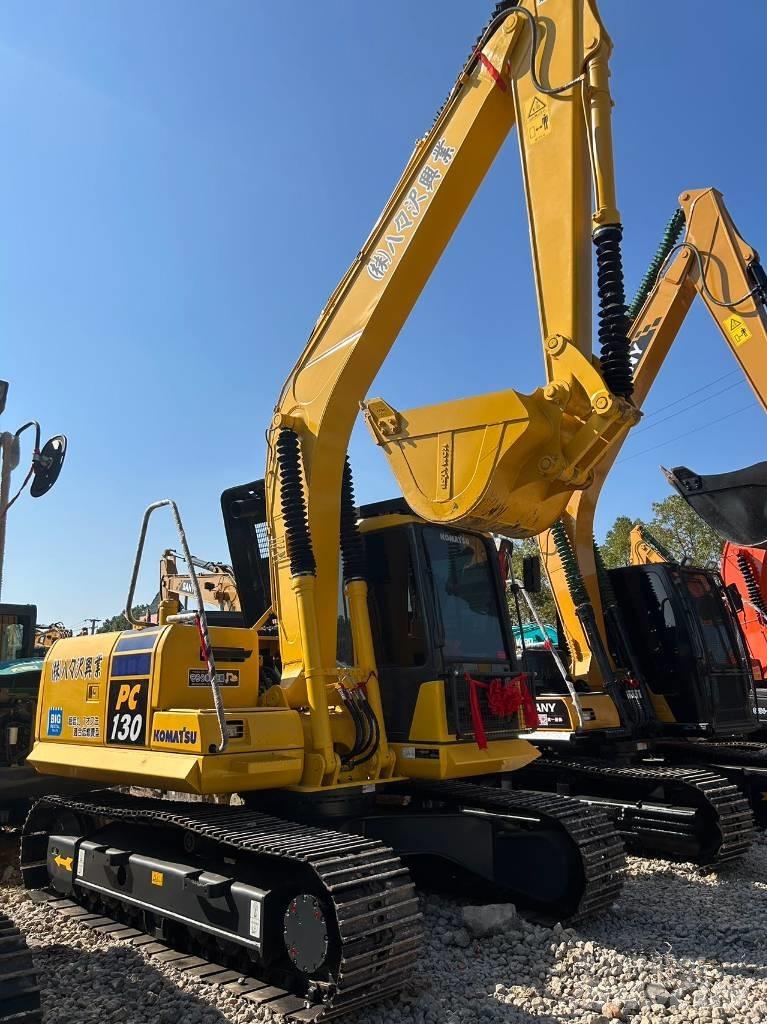 Komatsu PC 130 중형굴삭기 7톤-28톤