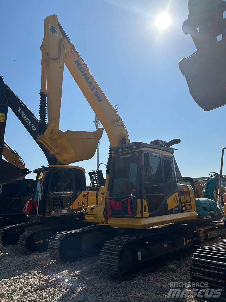 Komatsu PC 130 중형굴삭기 7톤-28톤