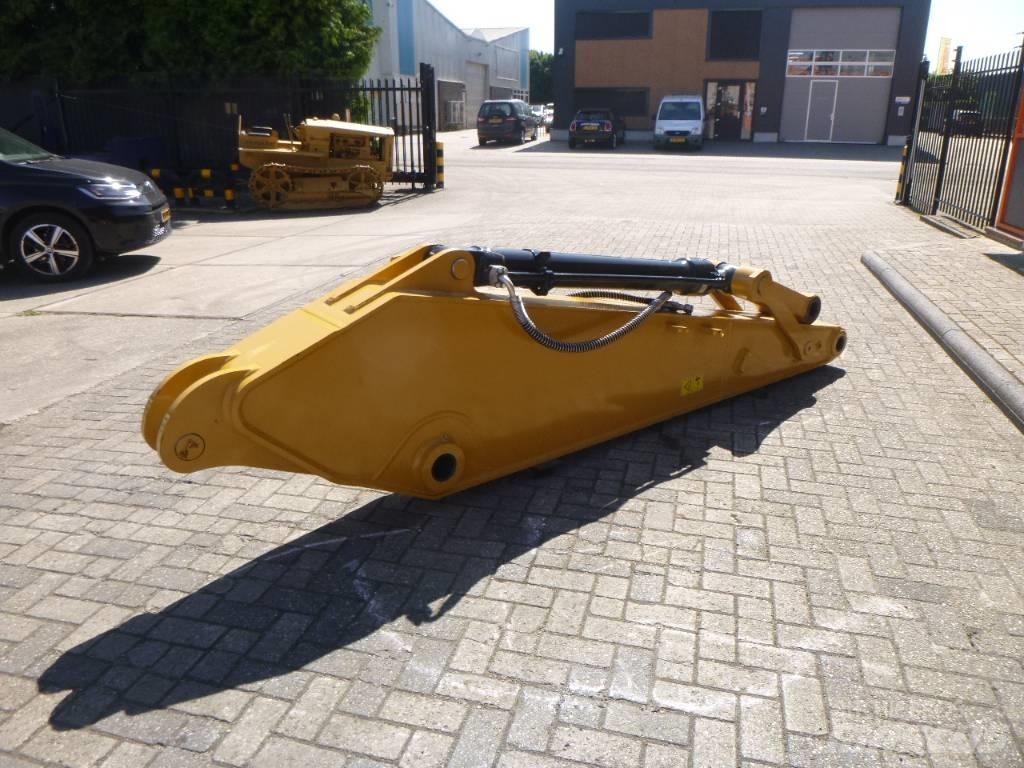 CAT 320 GC 백호