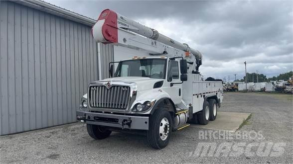 Altec AA55E 트럭 탑재 고소작업대