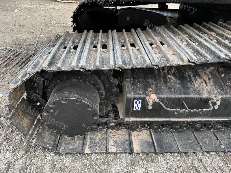 Hitachi ZX 200 대형 굴삭기 29톤 이상