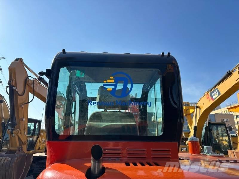 Doosan DX 60 소형 굴삭기 7톤 미만