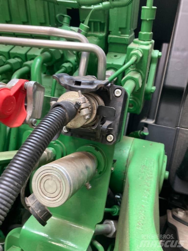 John Deere V416R 원형 곤포기