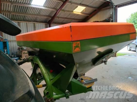 Amazone ZA-U 1501 퇴비살포기