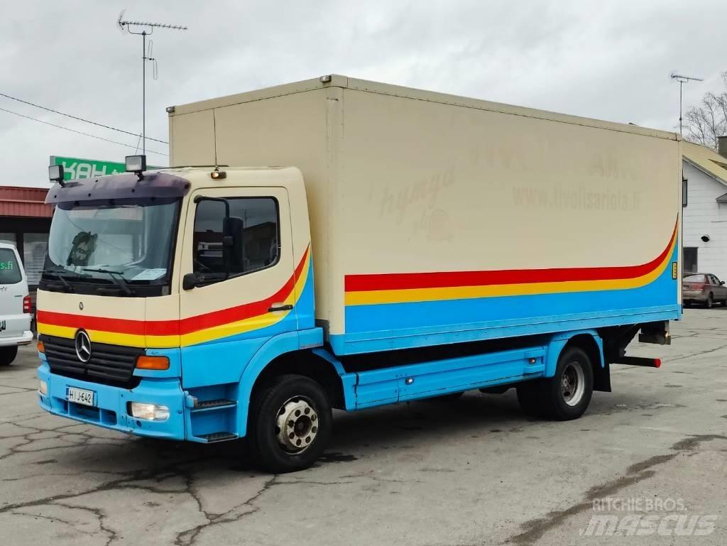 Mercedes-Benz 1223 탑차 트럭