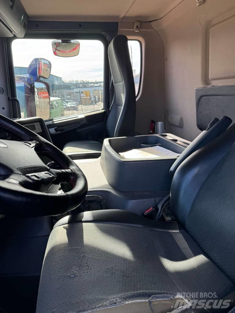 Scania P 280 온도 조절식 트럭