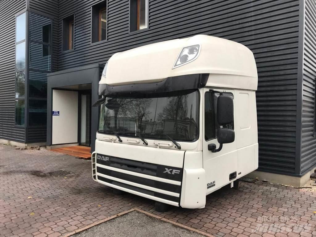 DAF XF 105 Euro 5 캐빈 및 인테리어
