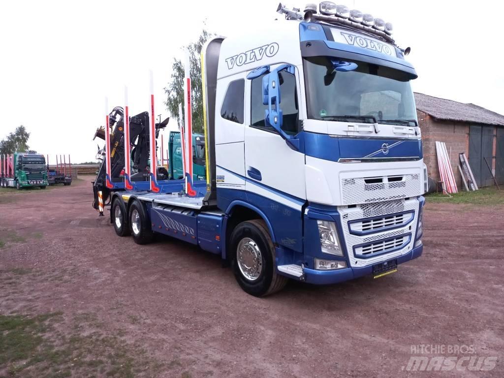 Volvo FH500 목재 트럭