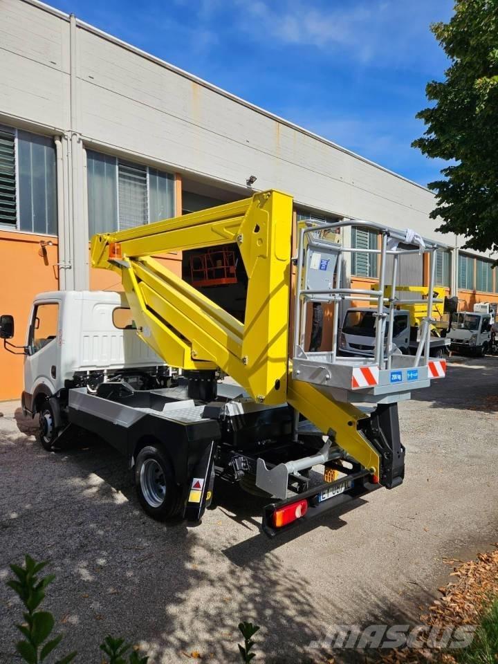 Palfinger P 200 A 트럭 탑재 고소작업대