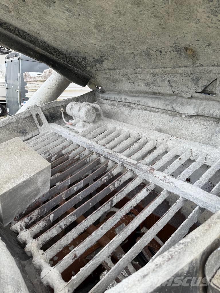 Putzmeister 38Z 콘크리트 펌프카