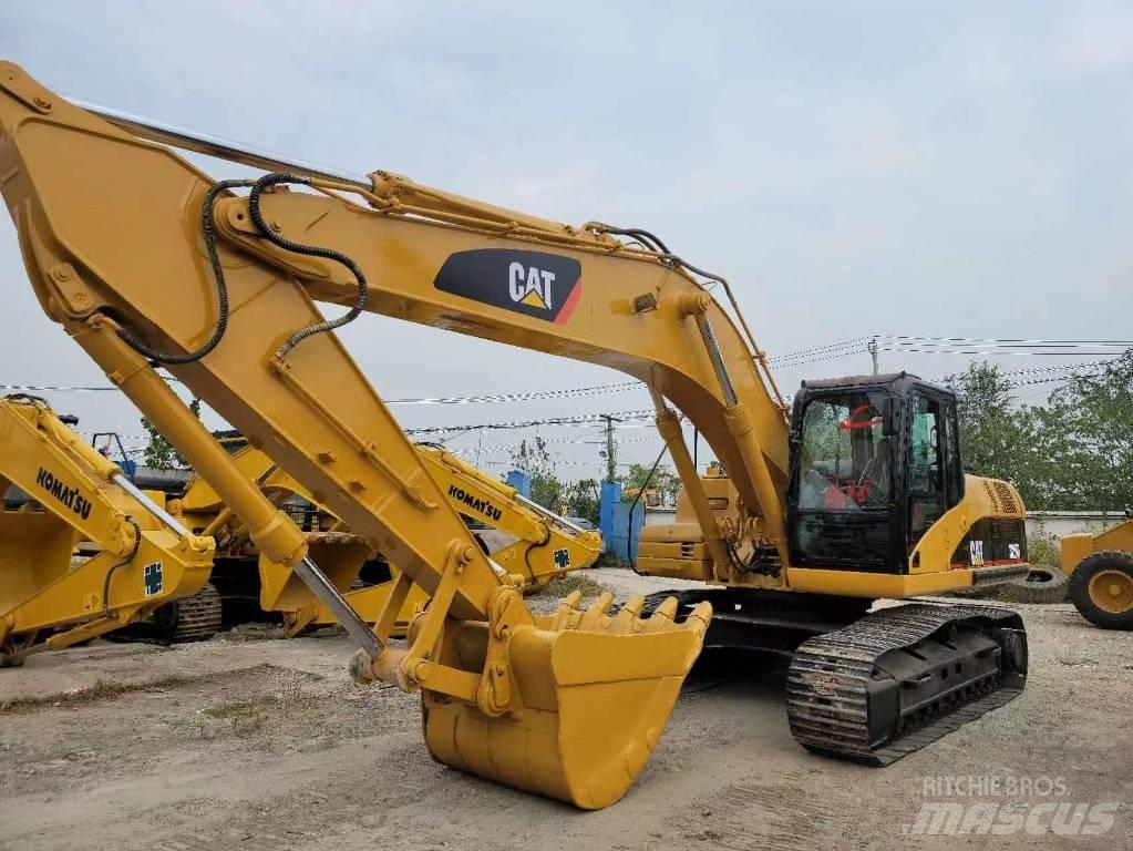 CAT 325 D 대형 굴삭기 29톤 이상