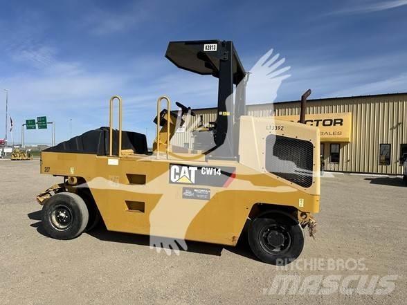 CAT CW14 공기 타이어 롤러