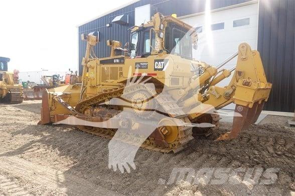 CAT D7R2 XR 크롤러 도저