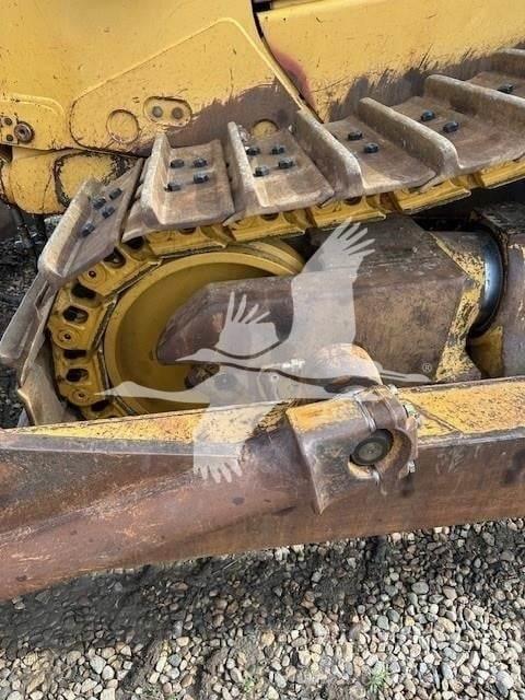 CAT D8T 크롤러 도저