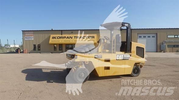 CAT PS-150C 공기 타이어 롤러