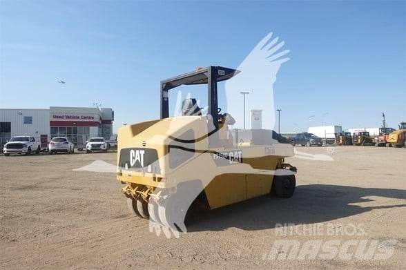 CAT PS-150C 공기 타이어 롤러