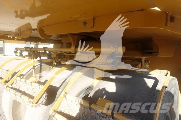 CAT PS-360C 공기 타이어 롤러