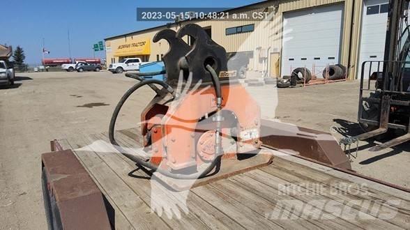 NPK C8C C8100 진동롤러
