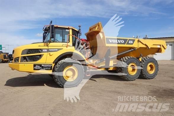 Volvo A25G 연결식 홀러