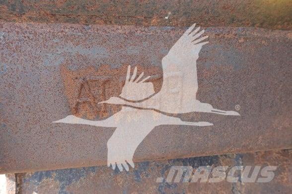 Weldco Beales  삽날