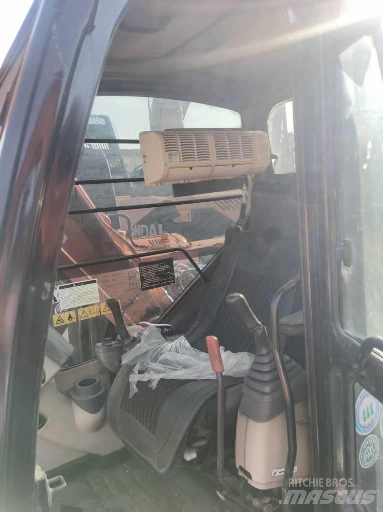Hitachi ZX 70 대형 굴삭기 29톤 이상
