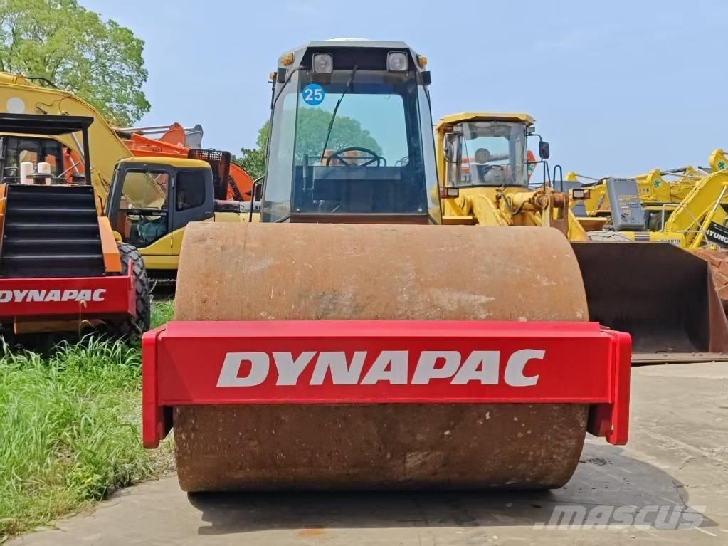 Dynapac CA 25 D 싱글 드럼 롤러