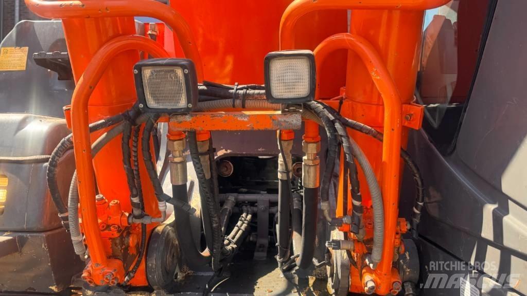 Hitachi ZX 280 LC-3 대형 굴삭기 29톤 이상