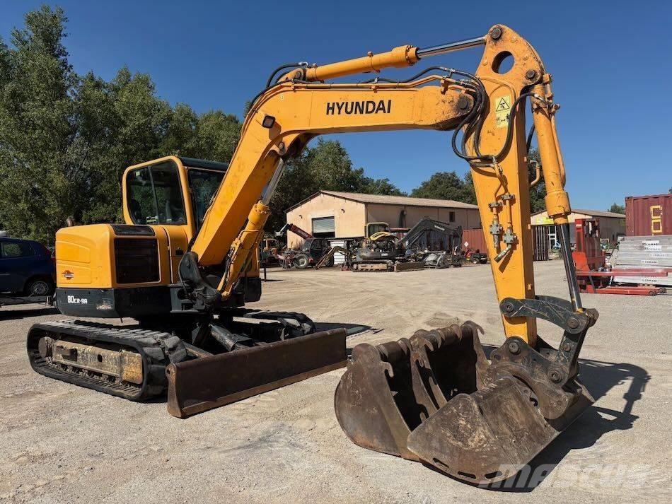 Hyundai R 80 CR-9A 중형굴삭기 7톤-28톤