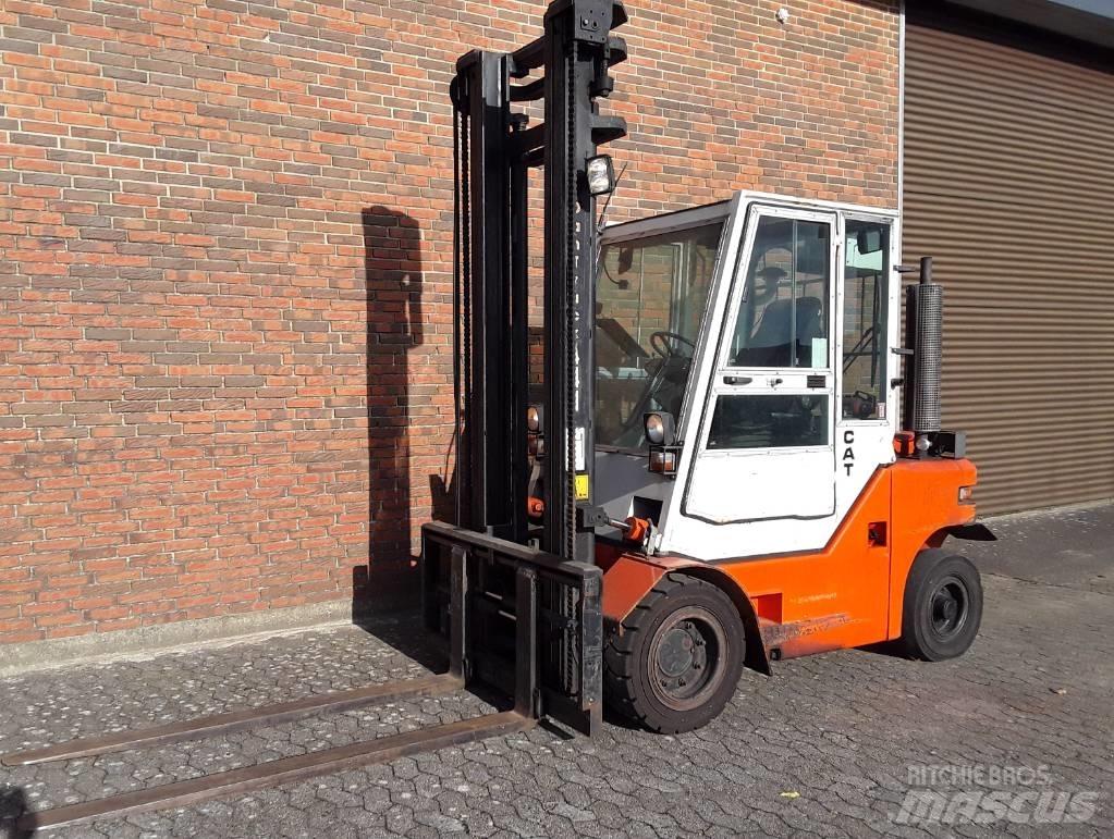 Dantruck 3508 디젤 지게차