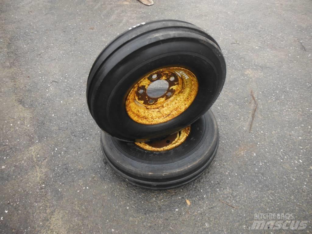 Dunlop 7.00X12 타이어, 휠 및 림