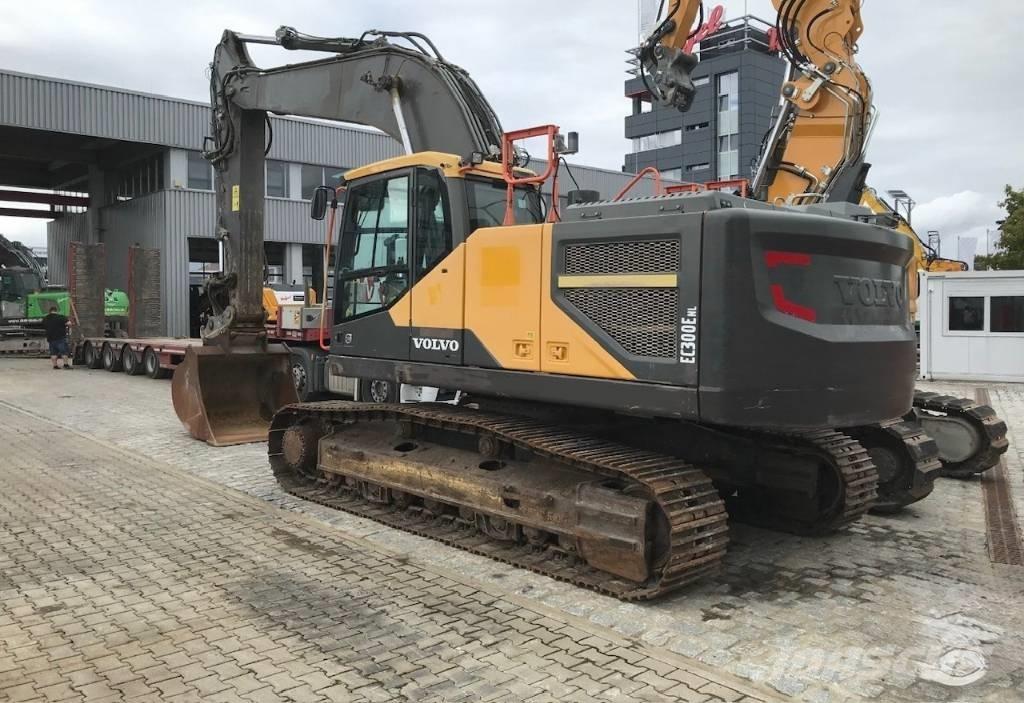 Volvo EC 300 E 대형 굴삭기 29톤 이상