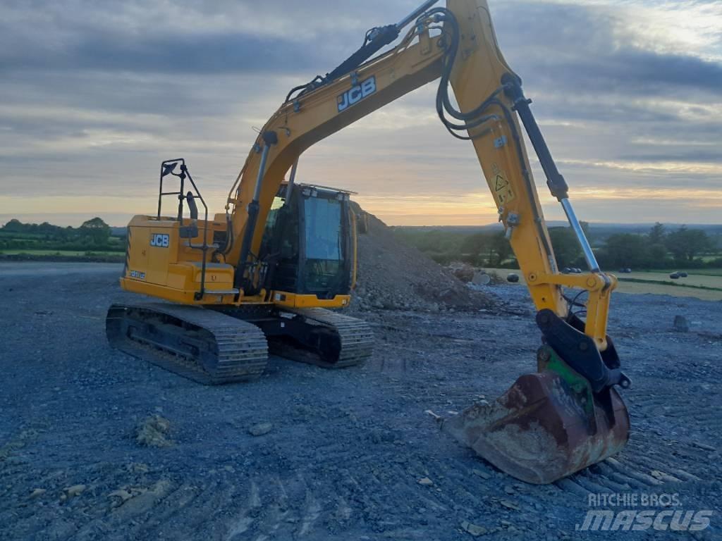 JCB 131 X 대형 굴삭기 29톤 이상