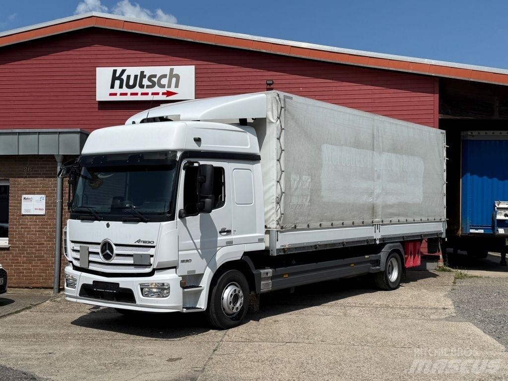 Mercedes-Benz 1530L 커튼사이더 트럭