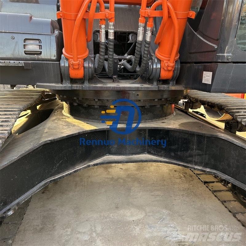 Hitachi ZX 350 대형 굴삭기 29톤 이상