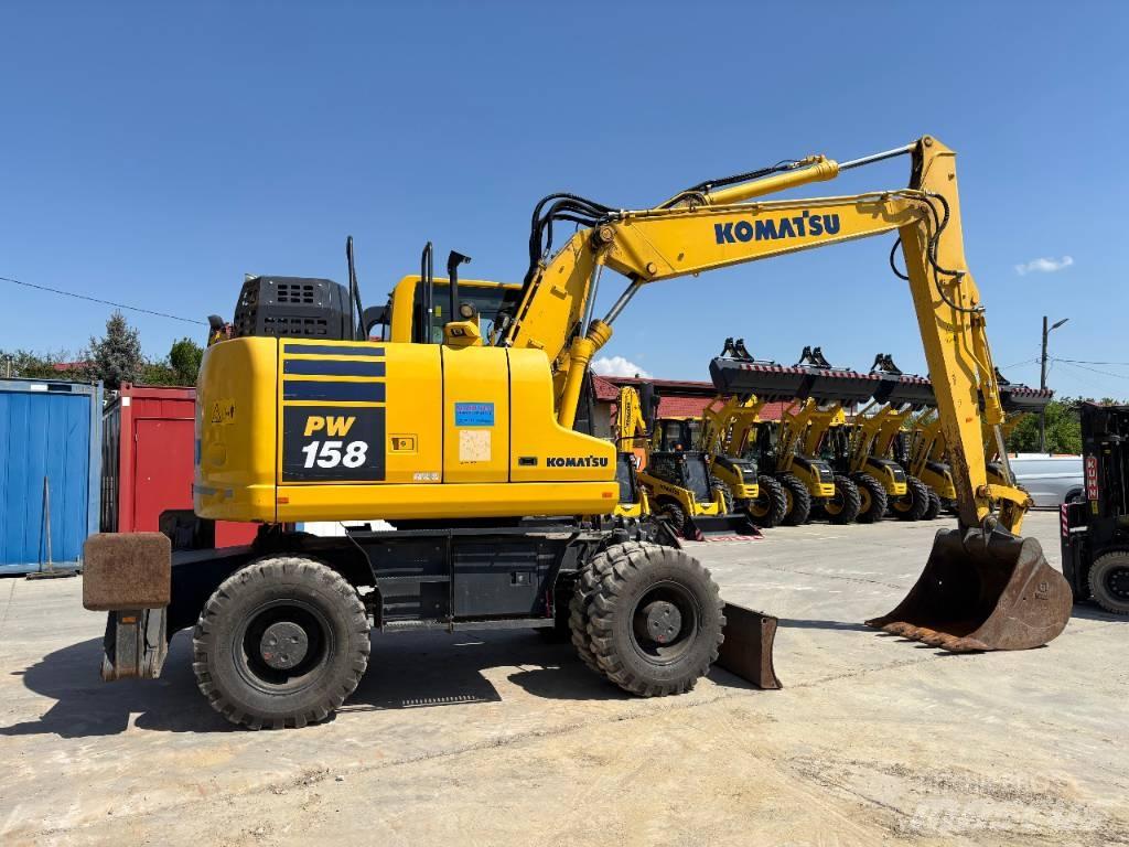 Komatsu PW 158-11  휠 굴삭기
