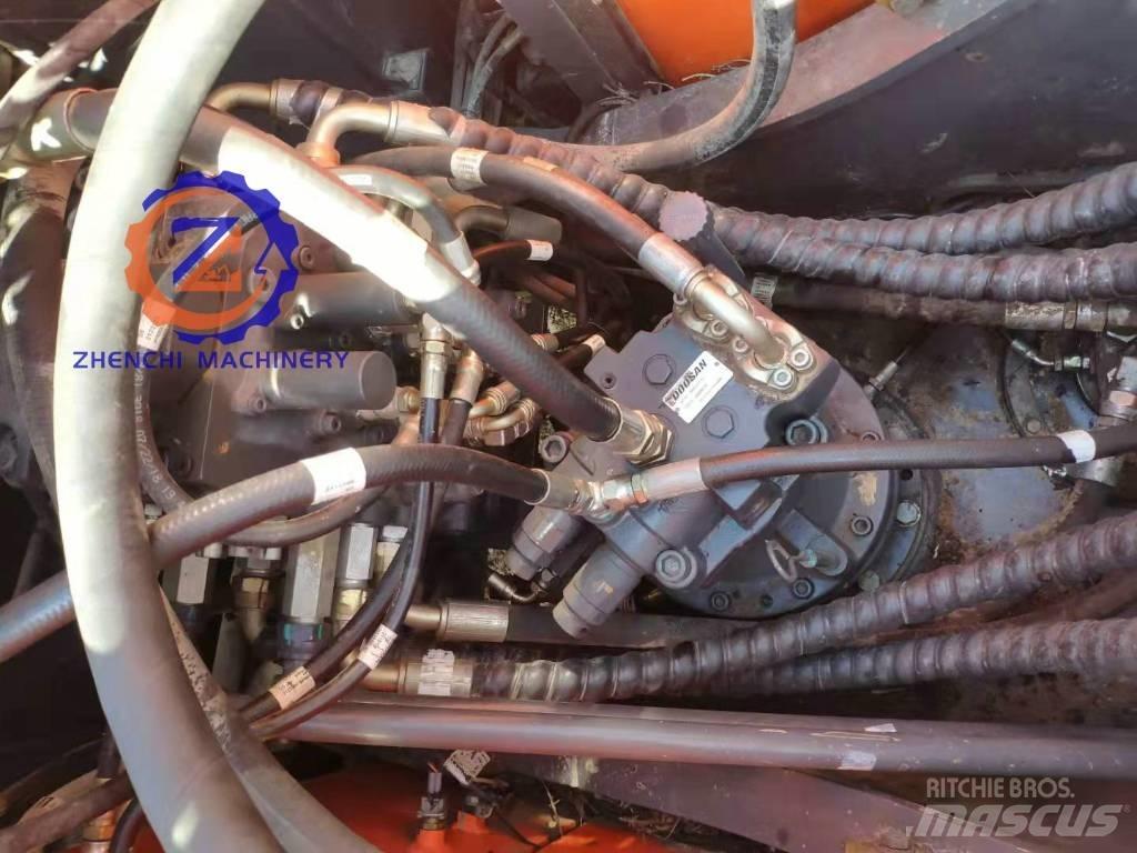 Doosan DX 150LC 중형굴삭기 7톤-28톤