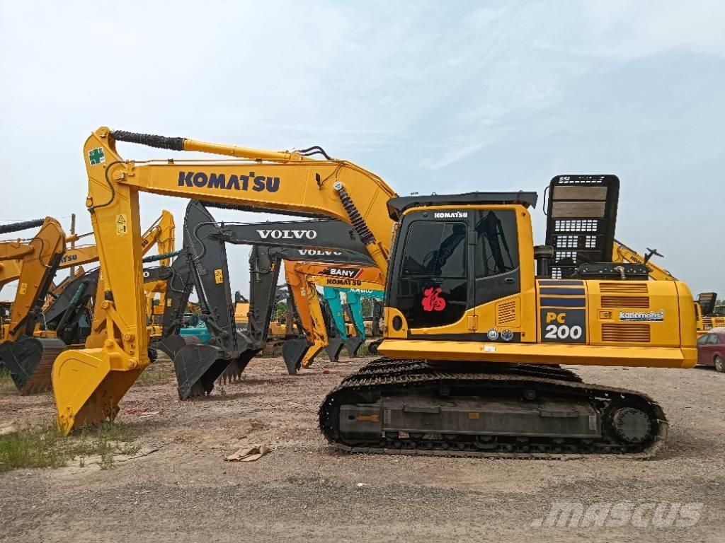 Komatsu PC 200-8 대형 굴삭기 29톤 이상