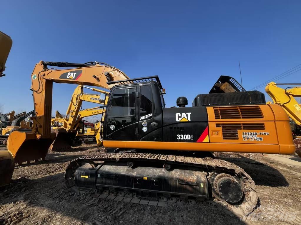 CAT CAT330D2 중형굴삭기 7톤-28톤