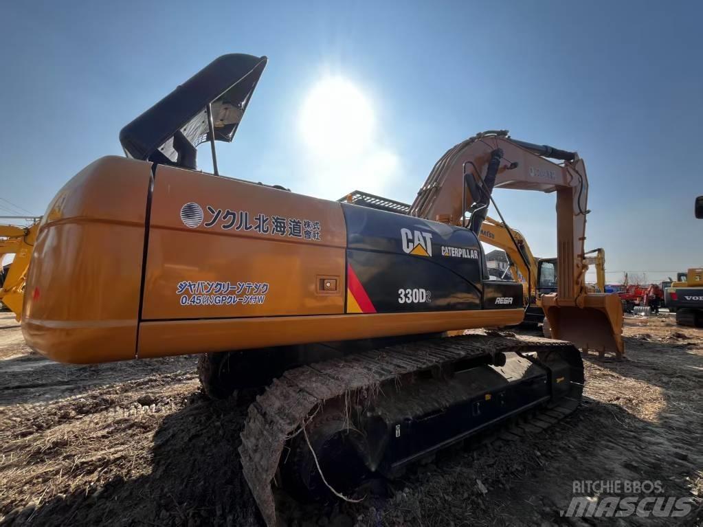 CAT CAT330D2 중형굴삭기 7톤-28톤