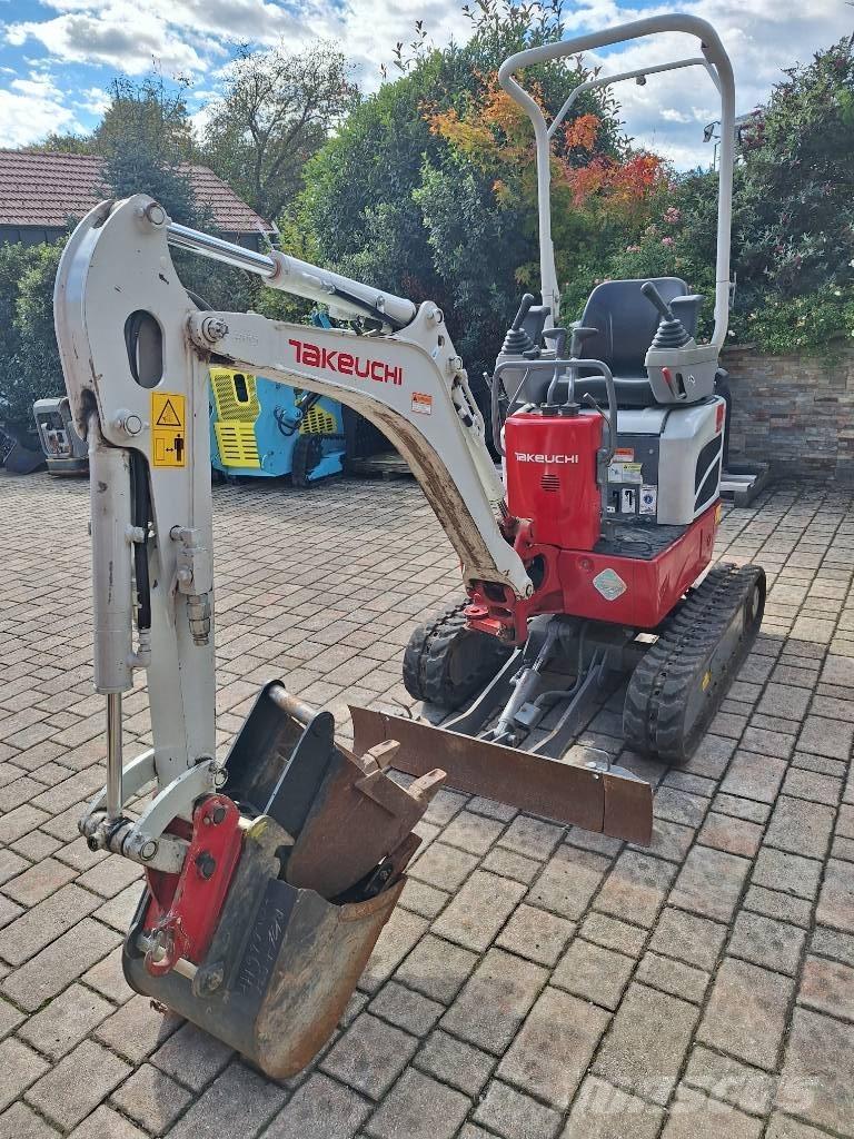 Takeuchi TB 210 R 소형 굴삭기 7톤 미만
