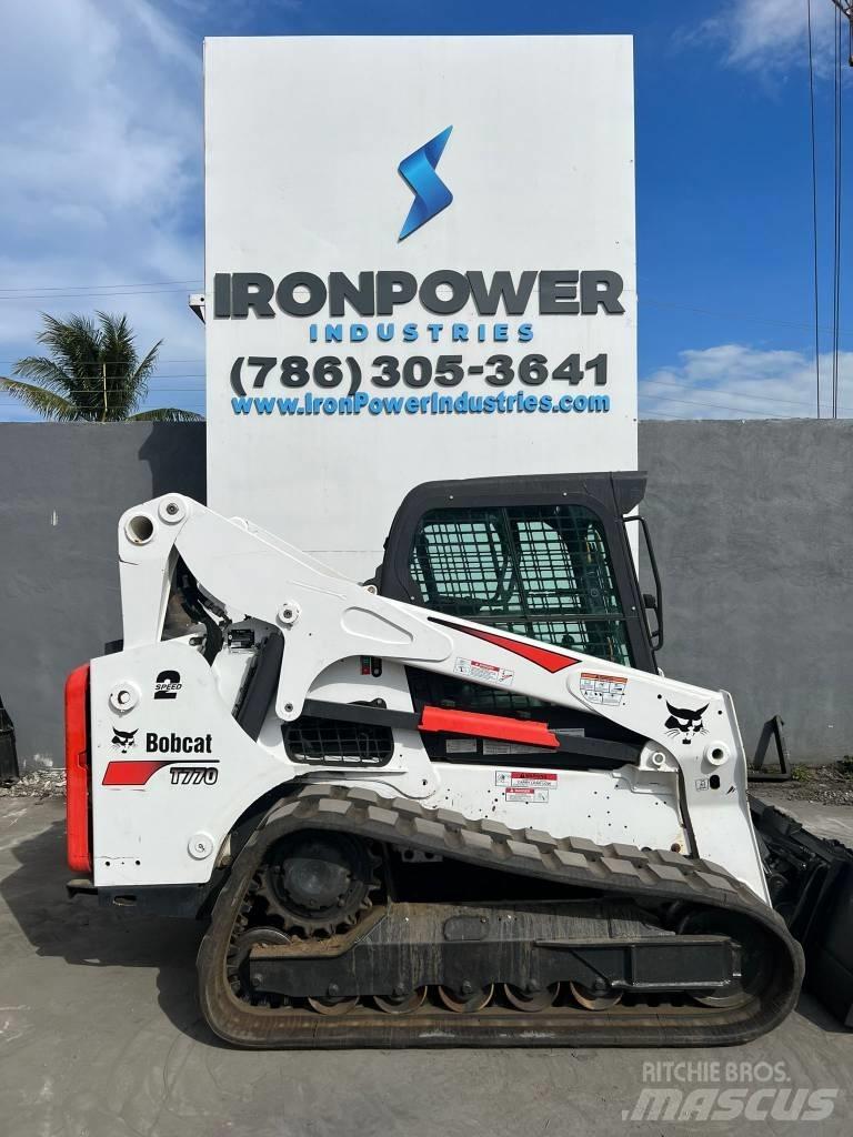 Bobcat t770  스키드로더