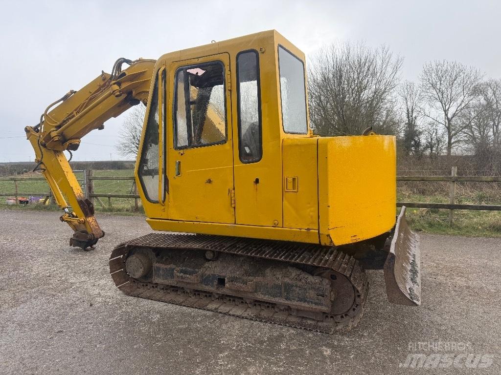 JCB JZ 70 중형굴삭기 7톤-28톤