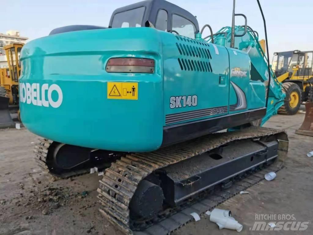 Kobelco SK 140/ 대형 굴삭기 29톤 이상