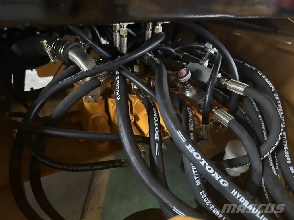 JCB 4CX 백호로더