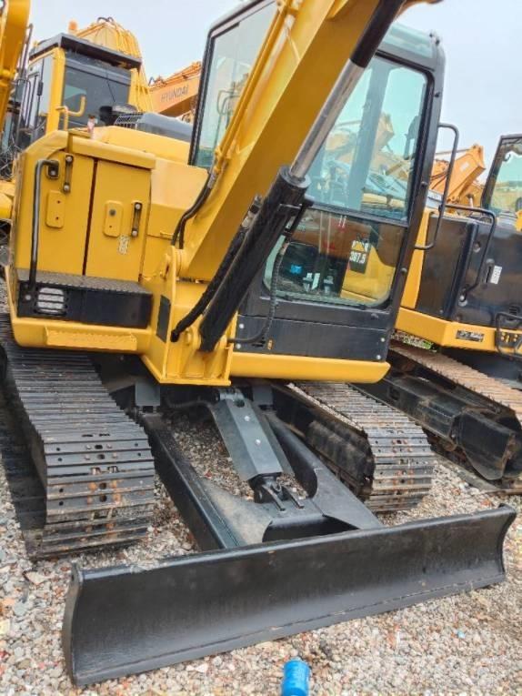 CAT 305.5 E2 대형 굴삭기 29톤 이상