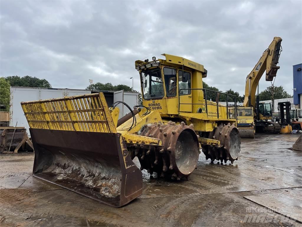 Bomag bc 601 rs 폐기물 다짐기