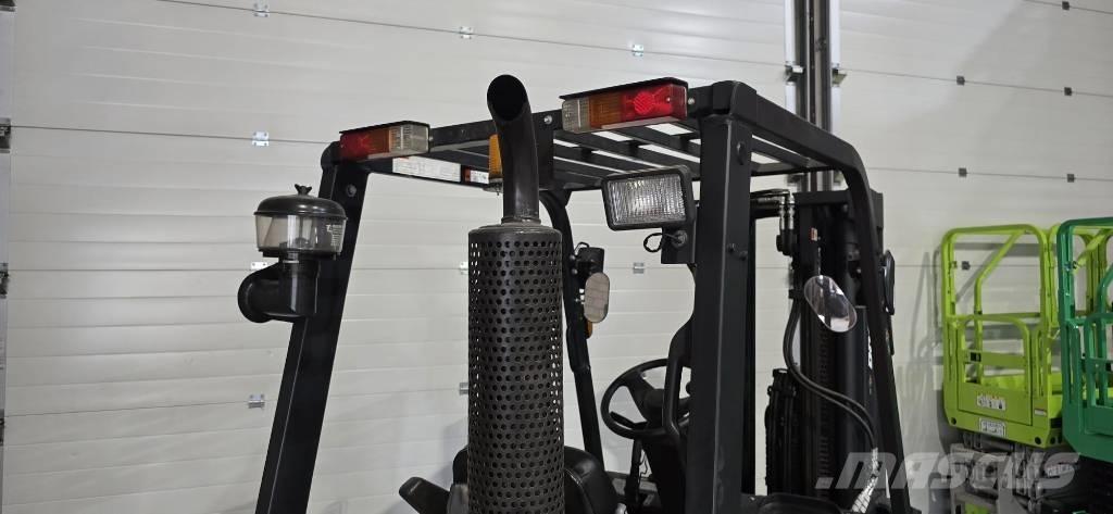 Doosan D 30 GP 디젤 지게차